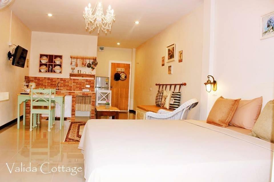 Couette-café Valida *